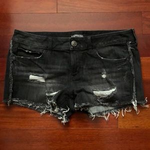 Shortie Low Rise Shorts